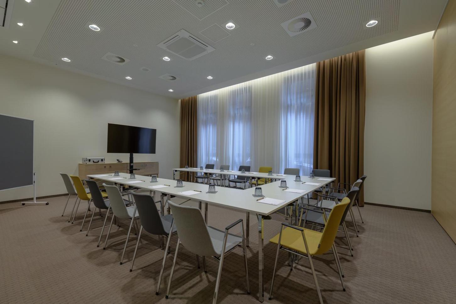Intercityhotel Hotel